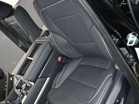New 2026 Toyota Tundra Limited AWD/4WD image 9
