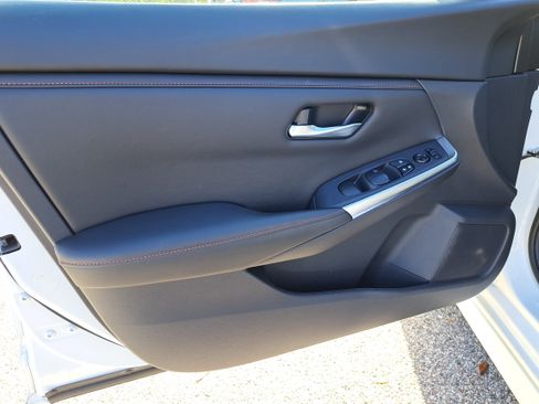 Certified 2024 Nissan Sentra SR image 14