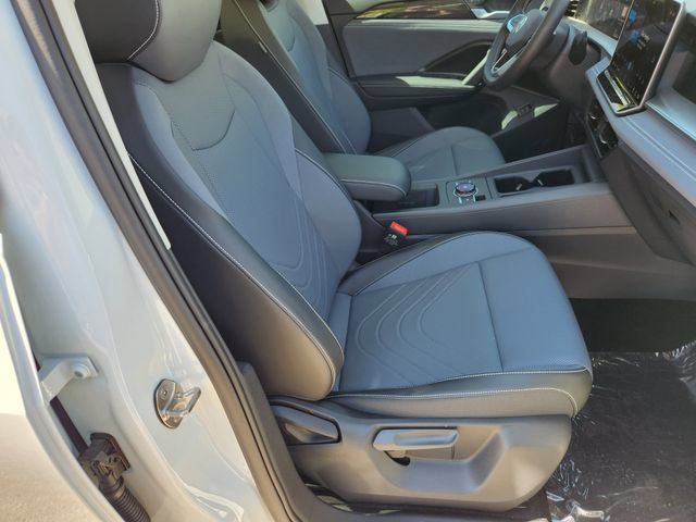 New 2026 Volkswagen Tiguan SE AWD/4WD image 11