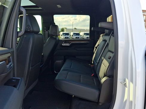 Used 2026 Chevrolet Silverado 3500 High Country w/ High Country Premium Package AWD/4WD image 11