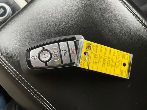 Used 2023 Ford Explorer XLT w/ Equipment Group 202A image 27