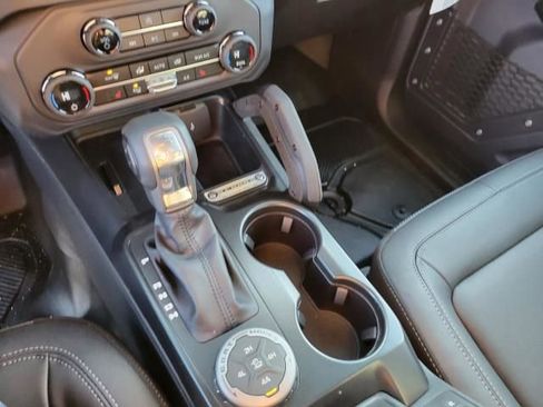 New 2025 Ford Bronco Big Bend w/ Black Diamond Package image 34