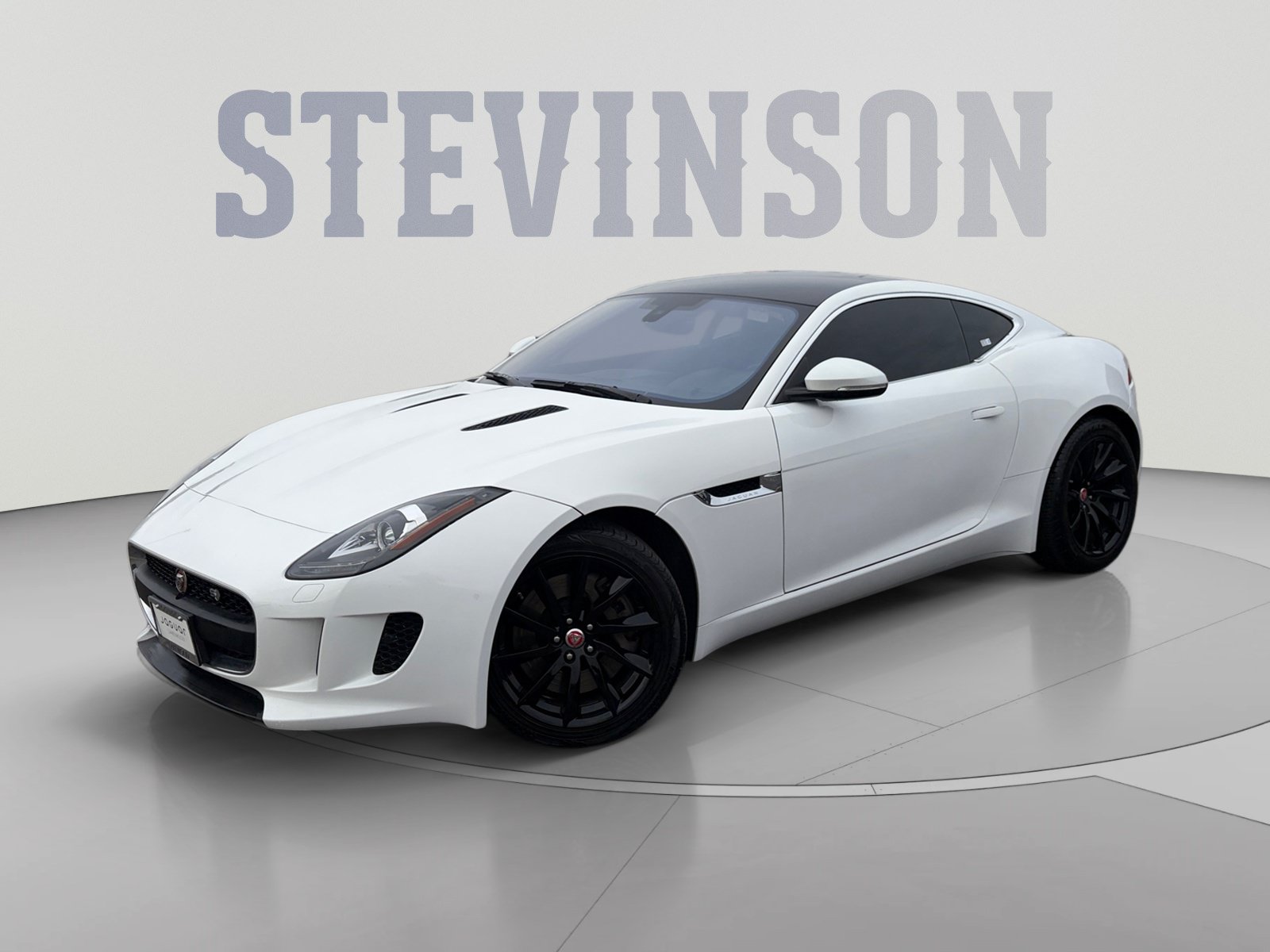 Used 2017 Jaguar F-TYPE Coupe RWD image 1