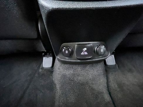 Used 2019 Hyundai Santa Fe AWD image 50