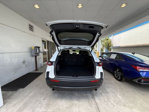 Used 2025 MAZDA CX-50 2.5 Hybrid w/ Premium Plus Pkg AWD/4WD image 33