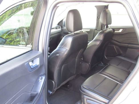 Used 2024 Ford Escape Platinum AWD/4WD image 15