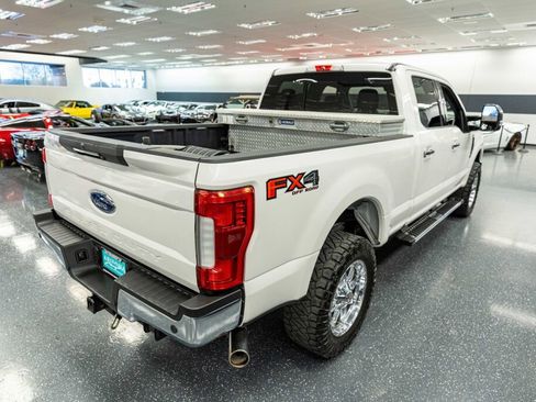 Used 2019 Ford F250 Lariat w/ Lariat Ultimate Package image 5