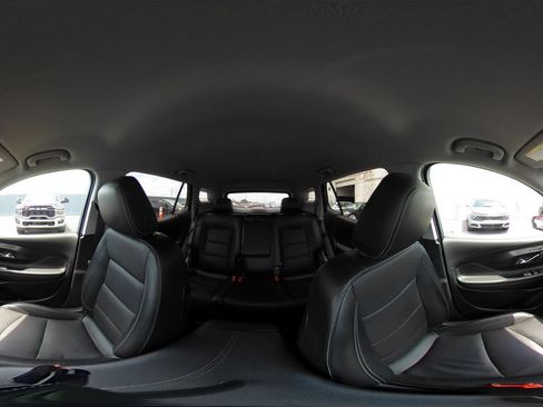 Used 2024 GMC Terrain SLT AWD/4WD image 43