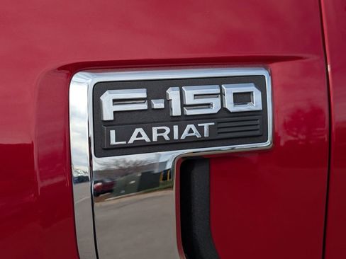 Used 2022 Ford F150 Lariat w/ Equipment Group 502A High AWD/4WD image 13