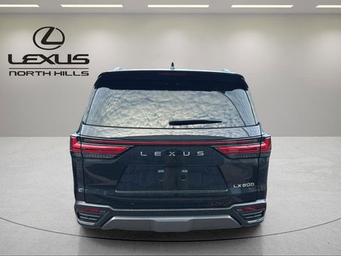 New 2025 Lexus LX 600 4WD w/ Luxury Package image 5
