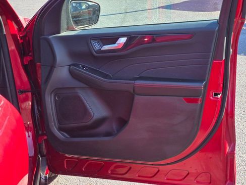 Certified 2023 Ford Escape ST-Line w/ Tech Pack #1 image 4