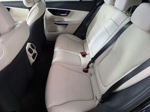 New 2027 Mercedes-Benz GLC 300 image 11
