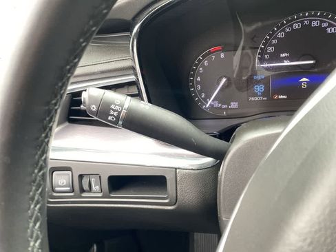Used 2018 Cadillac XT5 Premium Luxury AWD/4WD image 25