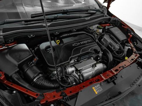 Used 2017 Chevrolet Cruze LT w/ Convenience Package image 46