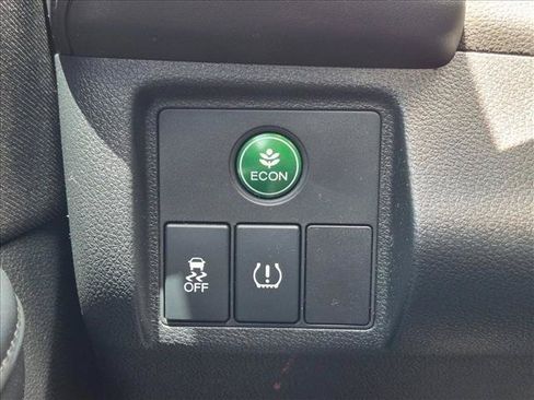 Used 2019 Honda HR-V Sport image 15