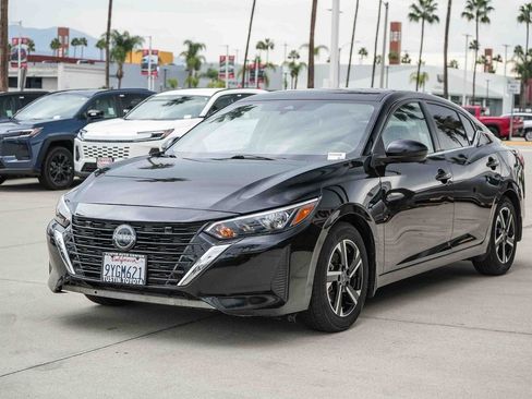 Used 2024 Nissan Sentra SV FWD image 3