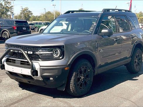 New 2025 Ford Bronco Sport Outer Banks w/ Sasquatch Outer Banks Package image 2