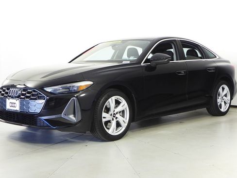 Used 2025 Audi A5 2.0T Premium w/ Convenience Package image 2