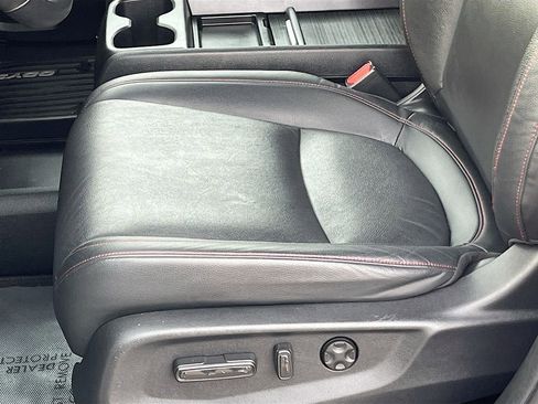 Used 2024 Honda Odyssey Sport image 20
