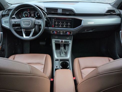 Used 2023 Audi Q3 2.0T Premium image 15