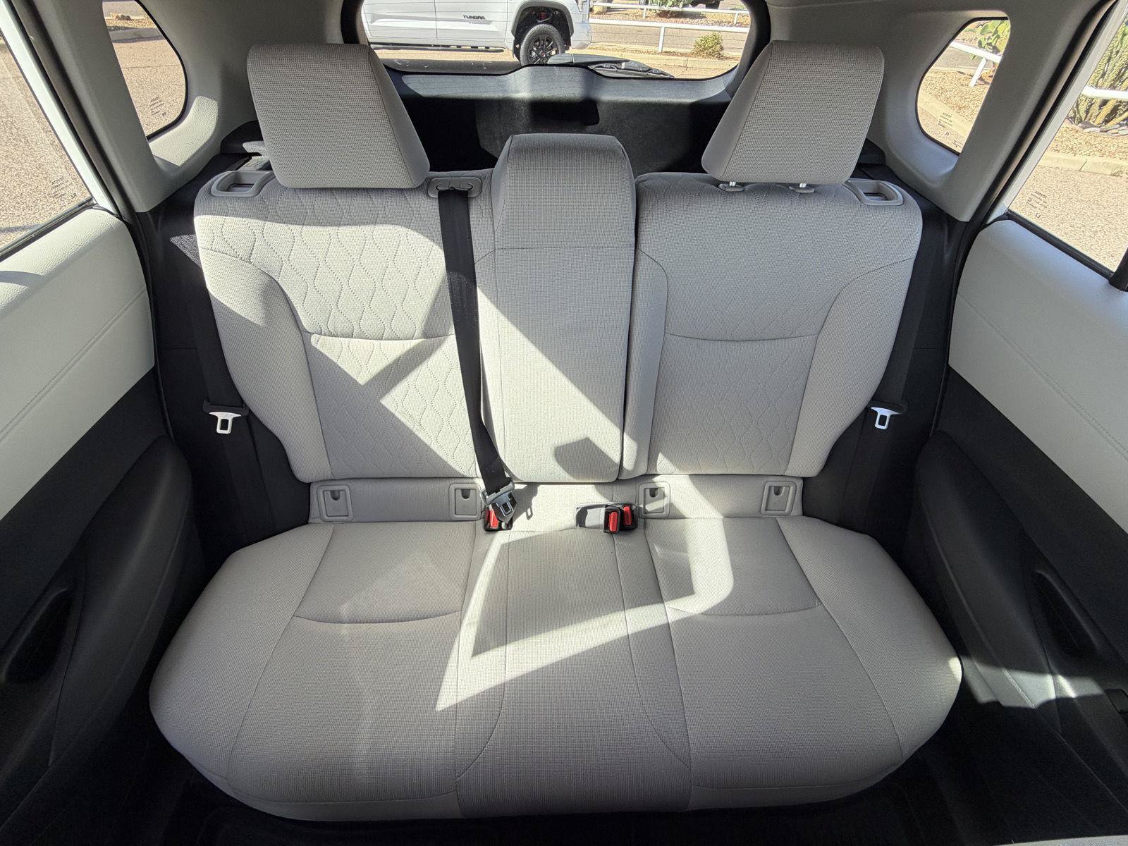 Used 2026 Toyota Corolla Cross LE w/ Moonroof Package FWD image 32