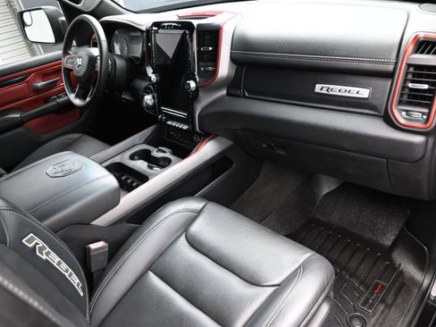 Used 2019 RAM 1500 Rebel w/ Rebel Level 2 Equipment Group AWD/4WD image 39