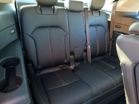 Used 2024 MAZDA CX-90 3.3 Turbo w/ Select Package image 32