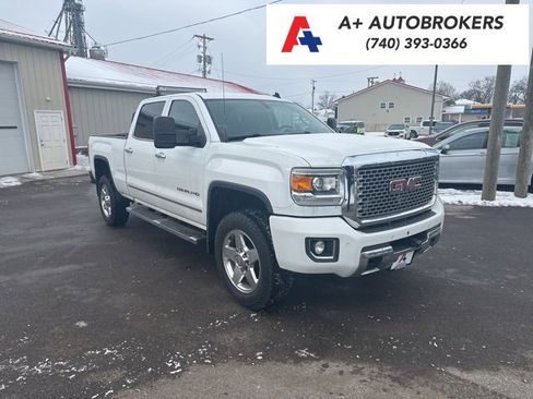 Used 2015 GMC Sierra 2500 Denali image 1
