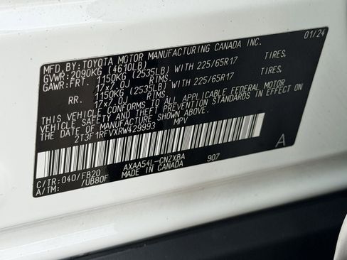 Used 2024 Toyota RAV4 LE AWD/4WD image 30
