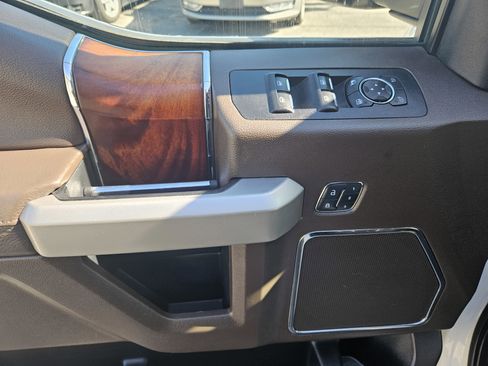 Used 2015 Ford F150 King Ranch w/ Equipment Group 601A Luxury image 13