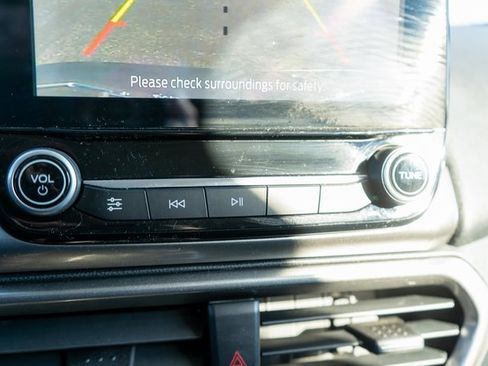 Used 2022 Ford EcoSport SE w/ SE Convenience Package image 26