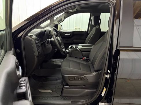 Used 2023 Chevrolet Silverado 1500 Custom AWD/4WD image 28