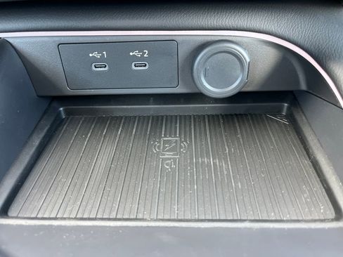 New 2026 Nissan Sentra SR w/ SR Premium Package FWD image 30