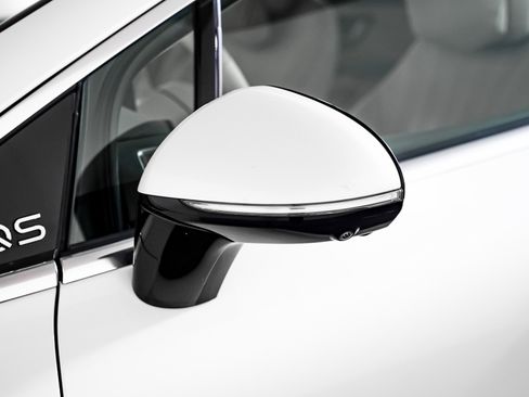 Certified 2022 Mercedes-Benz EQS 450+ Sedan image 25