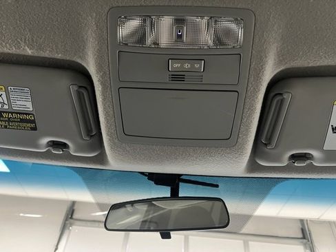 Used 2013 Toyota Highlander Plus image 44