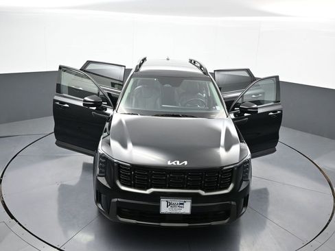 Certified 2024 Kia Sorento SX image 48