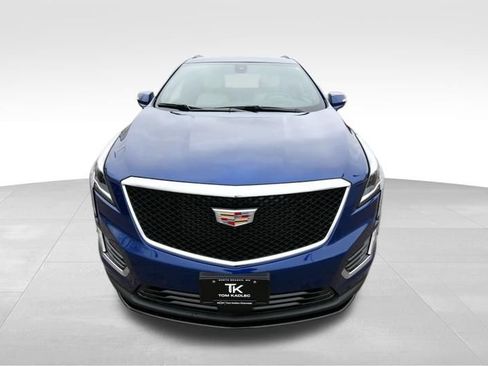 Used 2025 Cadillac XT5 Sportv w/ Technology Package AWD/4WD image 11