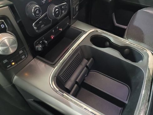 Used 2018 RAM 1500 Sport image 35