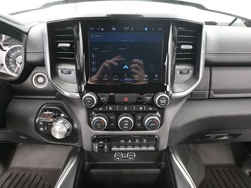 Used 2022 RAM 2500 Laramie AWD/4WD image 35