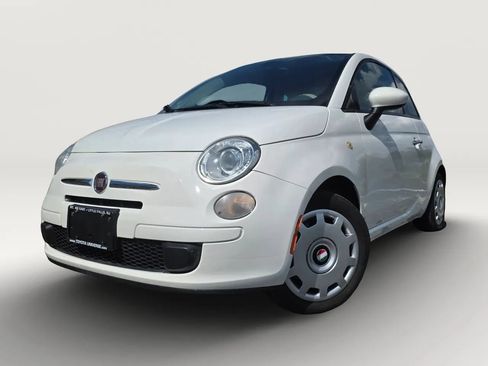 Used 2016 FIAT 500 Pop FWD image 1