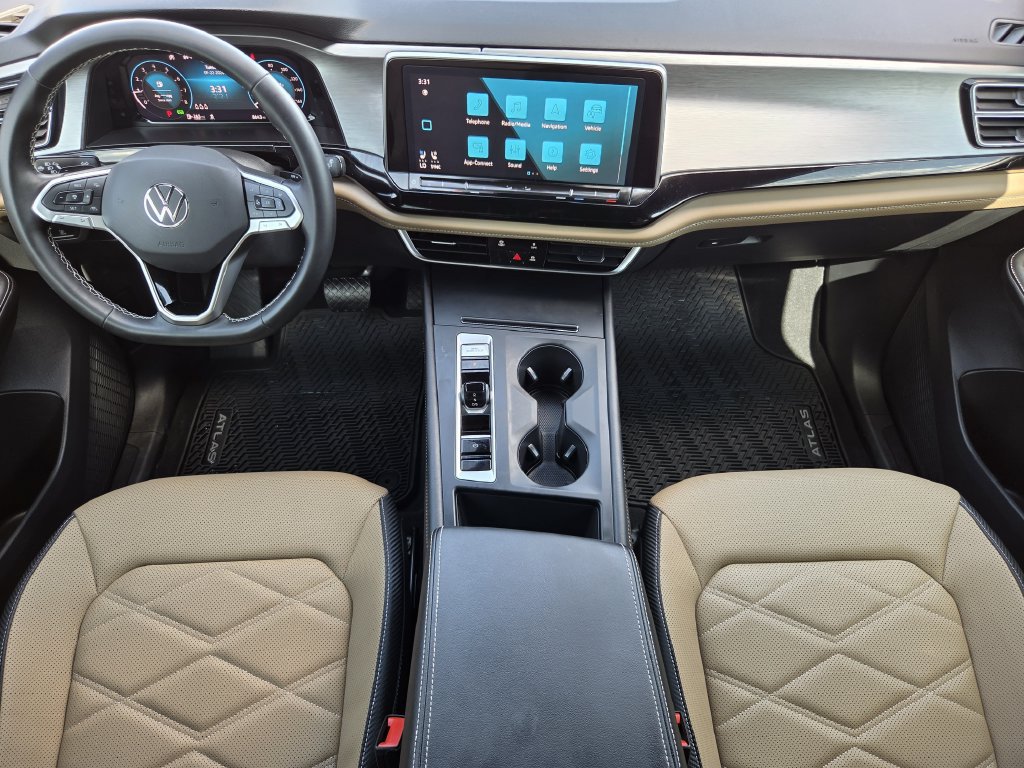Used 2024 Volkswagen Atlas Cross Sport SE FWD image 22