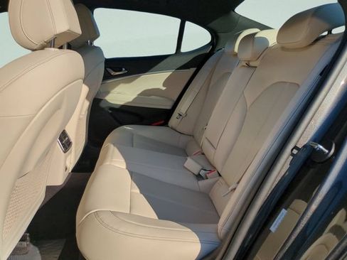 Certified 2026 Genesis G70 2.5T RWD image 13