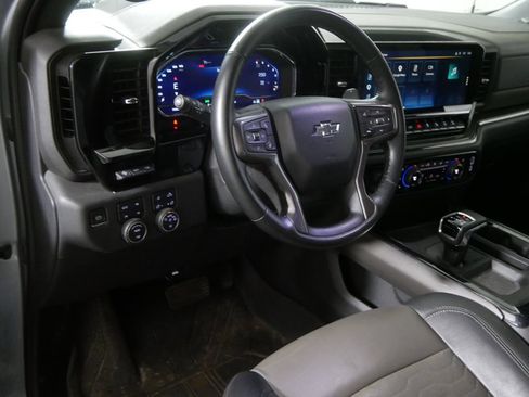 Used 2023 Chevrolet Silverado 1500 ZR2 w/ Technology Package AWD/4WD image 13