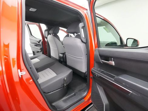 Used 2024 Toyota Tacoma TRD Sport AWD/4WD image 23