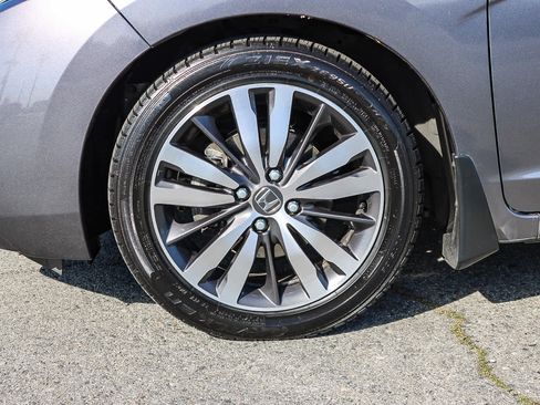 Used 2016 Honda Fit EX-L image 9