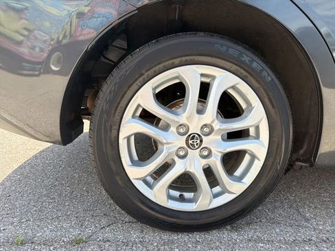 Used 2017 Toyota Yaris iA FWD image 29
