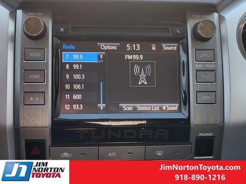 Used 2017 Toyota Tundra SR5 w/ SR5 Upgrade Package image 20