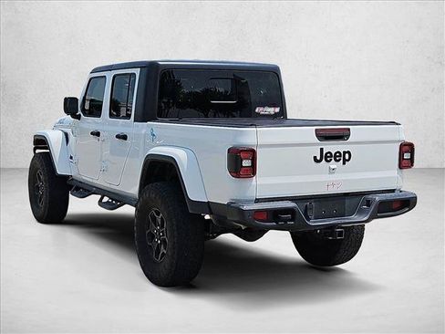 Used 2021 Jeep Gladiator Sport AWD/4WD image 7