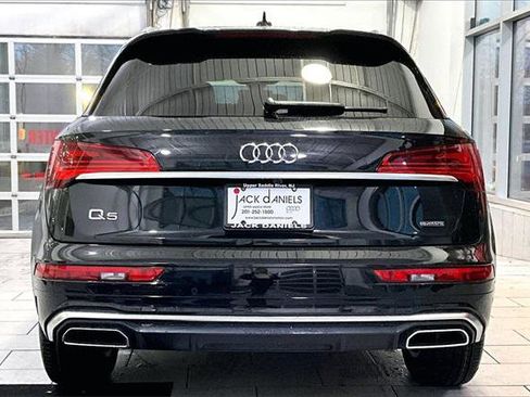 Certified 2023 Audi Q5 2.0T Premium w/ Convenience Package image 4