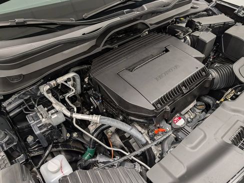 Certified 2026 Honda Passport TrailSport image 37